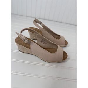 St. John's Bay Womens Tan Lawson Slingback Wedge Sandals Womens Size 8.5